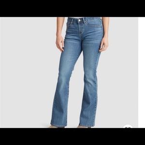 Denizen curvy bootcut jeans Clearance